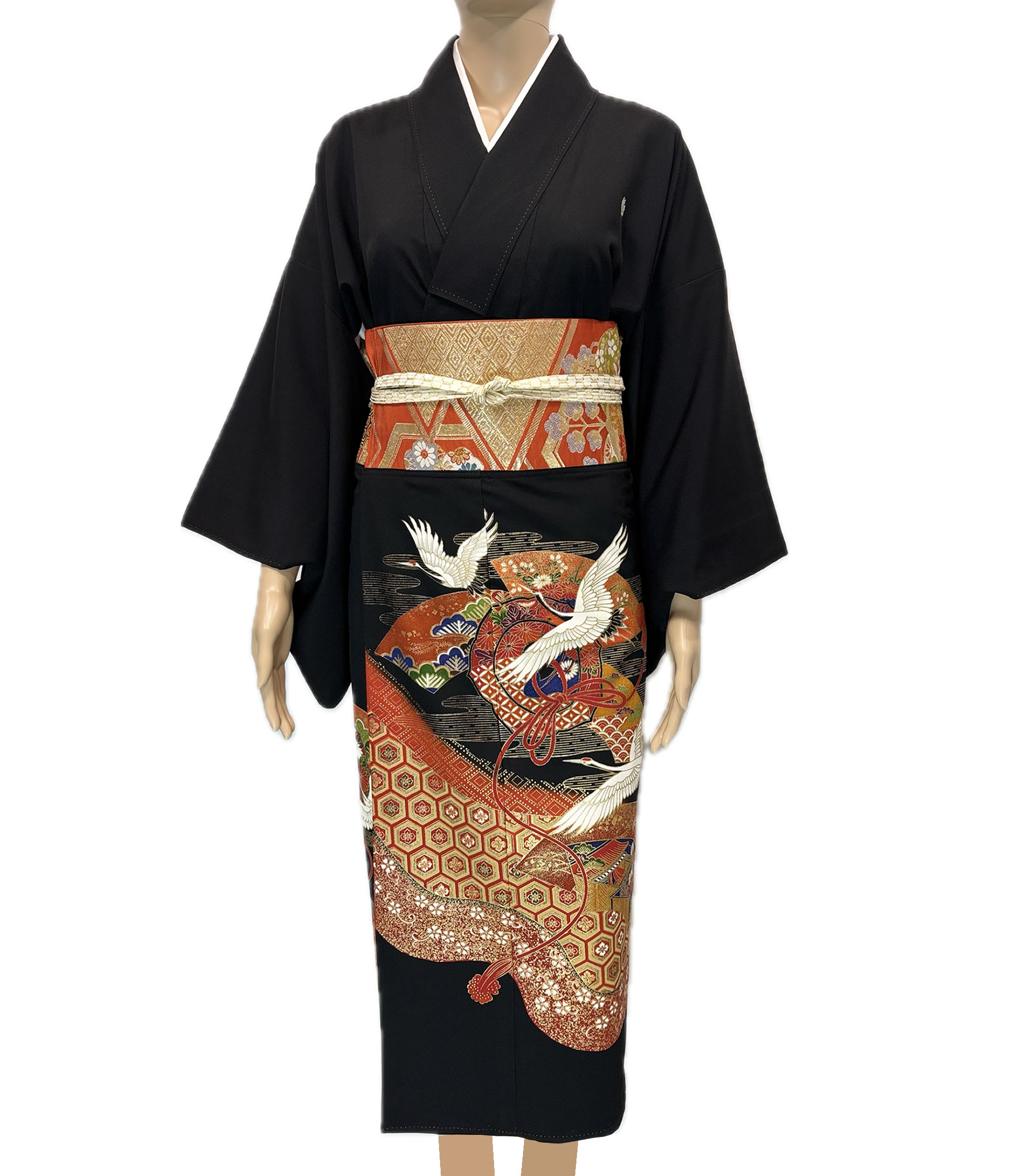 鶴舞う慶びの留袖 Tomesode with Graceful Cranes in Flight